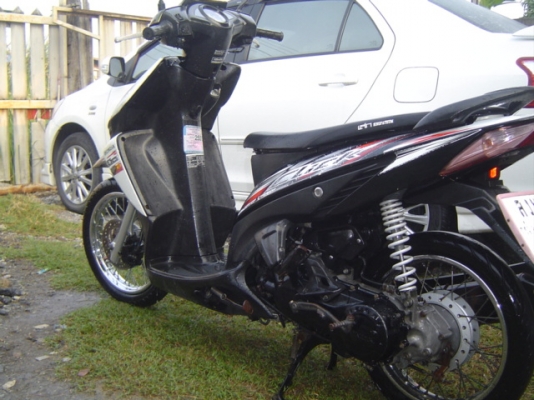 Click เดิมๆ สวยเครื่องเงียบ Click เดิมๆ สวยเครื่องเงียบ