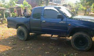 D4D  3.0 โฟรวิน ไฟ้ฟ้า เกียรธรรมดา ปี 44  air bag