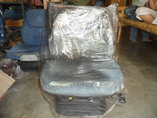 ขาย เบาะถุงลมไฟฟ้ามีปั้มลมในตัว มาใหม่ๆ ใส่รถไถฟอร์ดได้ทุกรุ่น