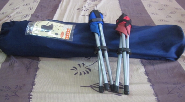 **ลดราคาครับ**เก้าอี้สนาม 3 ตัว ขายถูกๆครับ