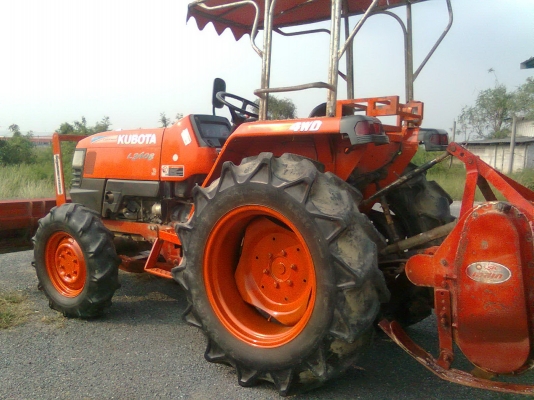 ขายรถไถคูโบต้า L 3408 พร้อมใบมีดดันหน้า โรตารี่ ผาน5