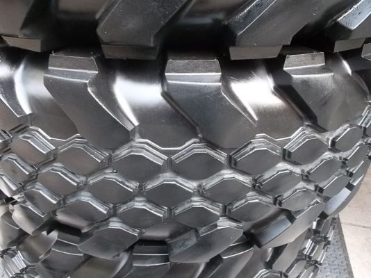 ขายยาง King Cobra  และกันชน