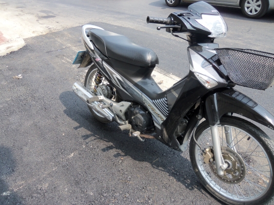 ขายฮอนด้าเวฟ 125i ปี2550ราคาต่อลองได้คับ