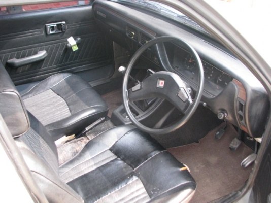 รถเก๋ง อีซูซุ GEMINI ปี 80