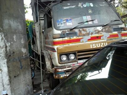 ขายรถ 6 ล้อใหญ่ ISUZU ยาว 7.20 เมตร เครื่อง 165 แรงม้า รถประกอบ
