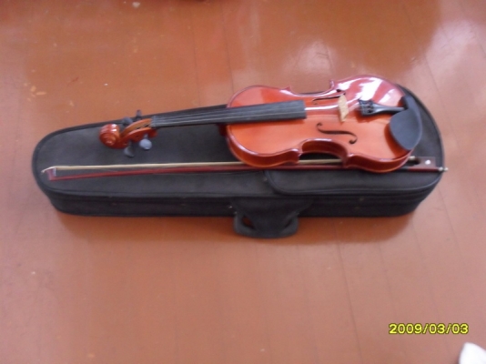 ขายไวโอลิน สภาพดี เสียงดี พร้อม CD การเล่นเบี้องต้น