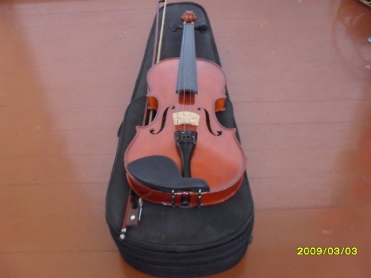 ขายไวโอลิน สภาพดี เสียงดี พร้อม CD การเล่นเบี้องต้น