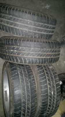 ขายล้อแม๊คขอบ15 4รู100 พร้อมยางขายแยกได้ครับ