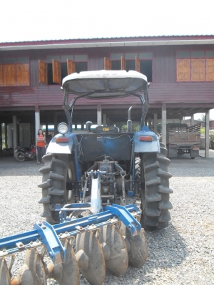 แชมป์ MX-4548  45แรง 2เพลา + ใบมีดดันดิน 225,000 บาท