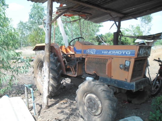 ขาย HINOMOTO - E 324 32แรง 2 เพลา 85,000