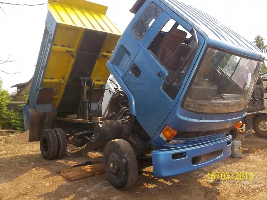 ขาย6ล้อดั๊ม   ROCKY เครื่อง   175แรงพวงมาลัยเพาเวอร์