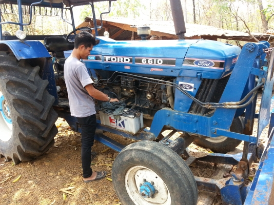 ขายรถแทรกเตอร์ ฟอร์ด 6600 เครื่องแน่น