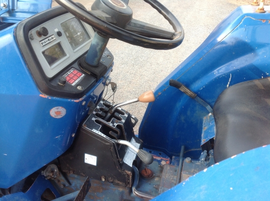 ปัญญาแทรคเตอร์มาแล้ว...จัดมาให้ครับ ขายถูกๆ ตามสภาพครับ  คูโบต้า L2602 พร้อมผาน 6x22