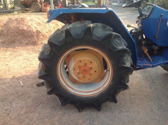 ปัญญาแทรคเตอร์มาแล้ว...จัดมาให้ครับ ขายถูกๆ ตามสภาพครับ  คูโบต้า L2602 พร้อมผาน 6x22