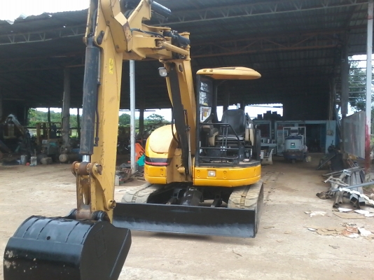 ขายรถขุดเล็ก ยี่ห้อ CAT รุ่น 305 รถเก่านอก มีเอกสาร ราคา 560,000 บาท