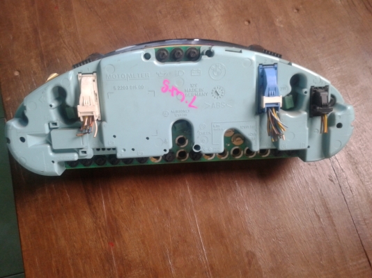 เรือนไมล์ bmw 318