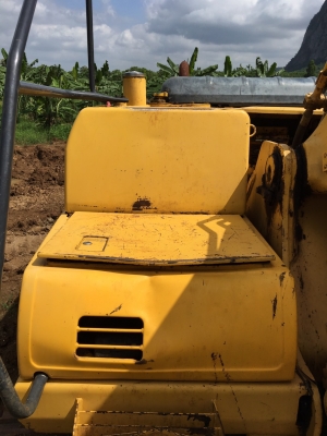 PC200-7 C/N78574.. ปี2009ทำงาน16000.กว่าชั่วโมง เล่มทะเบียนพร้อม..