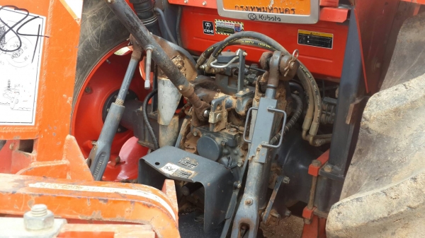 ขายรถไถM8540 พร้อมผานจาน ขายรถไถM8540 พร้อมผานจาน