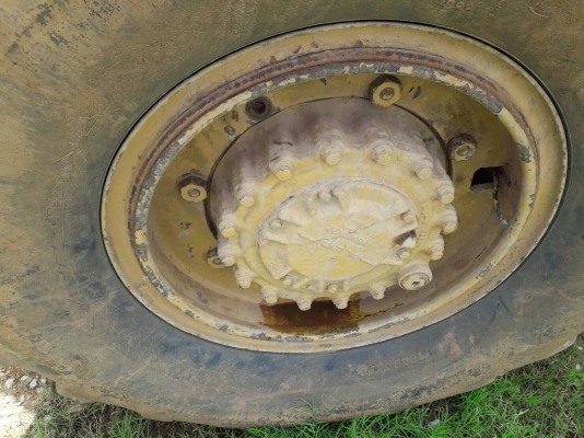 ขายด่วนรถตักเอวอ่อน CAT916 สภาพพร้อมใช้งาน เอกสารเล่มทะเบียน ขายด่วนรถตักเอวอ่อน CAT916 สภาพพร้อมใช้งาน เอกสารเล่มทะเบียน