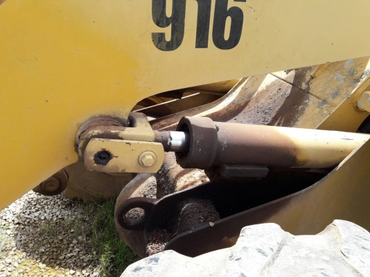 ขายด่วนรถตักเอวอ่อน CAT916 สภาพพร้อมใช้งาน เอกสารเล่มทะเบียน ขายด่วนรถตักเอวอ่อน CAT916 สภาพพร้อมใช้งาน เอกสารเล่มทะเบียน