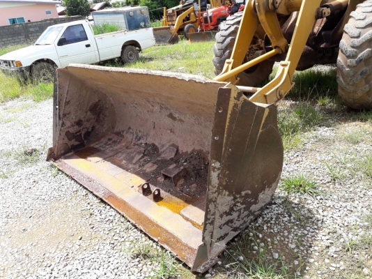 ขายด่วนรถตักเอวอ่อน CAT916 สภาพพร้อมใช้งาน เอกสารเล่มทะเบียน ขายด่วนรถตักเอวอ่อน CAT916 สภาพพร้อมใช้งาน เอกสารเล่มทะเบียน