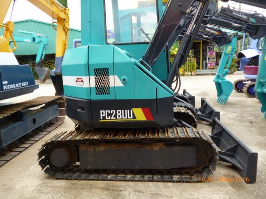 ขายรถขุด  KOMATSU PC28UU-1