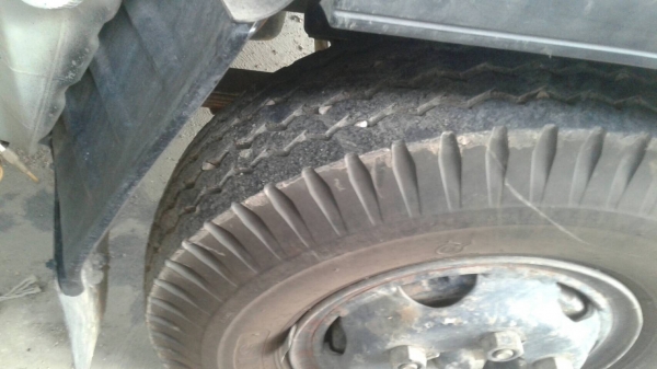 รถอีซูซุ 6 ล้อดั้ม NPR เปลื่ยนเครื่อง 135 แรงม้า ปี 39. สนใจติดต่อ 081 - 6079515 รถอีซูซุ 6 ล้อดั้ม NPR เปลื่ยนเครื่อง 135 แรงม้า ปี 39. สนใจติดต่อ 081 - 6079515