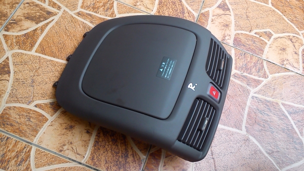 กรอบเก๊ะกลาง NISSAN SUNNY NEO