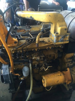 เครื่อง KOMATSU PC120-5  ราคา95000บาท 0898280203