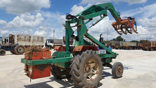 ขาย รถไถ FORD 6610 ติดคีบอ้อย ของสามารถเกษตรยนต์ สภาพพร้อมใช้งาน เอกสารเล่มทะเบียนครบ ขาย รถไถ FORD 6610 ติดคีบอ้อย ของสามารถเกษตรยนต์ สภาพพร้อมใช้งาน เอกสารเล่มทะเบียนครบ