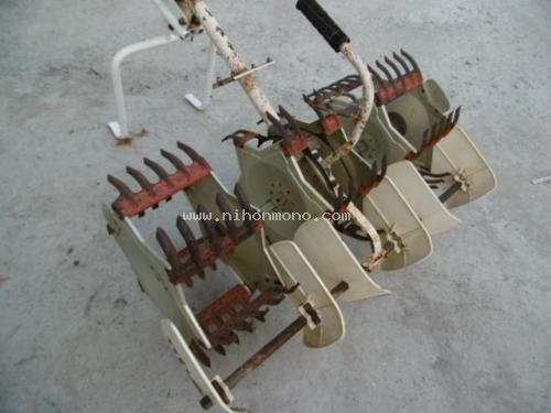 เครื่องกำจัดวัชพืชในร่องข้าว MARUYAMA MKC-304 รหัสสินค้า 80803334 ดูสินค้าอื่นๆได้ที่ www.nihonmono.