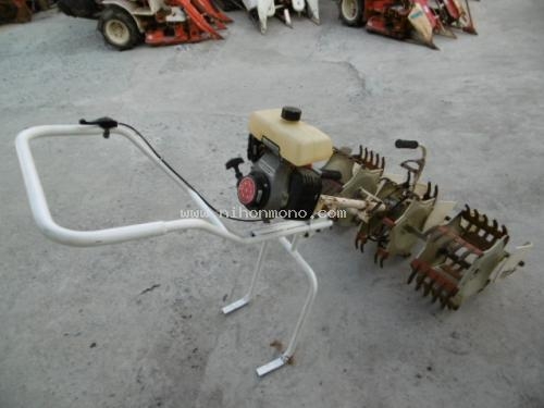 เครื่องกำจัดวัชพืชในร่องข้าว MARUYAMA MKC-304 รหัสสินค้า 80803334 ดูสินค้าอื่นๆได้ที่ www.nihonmono.
