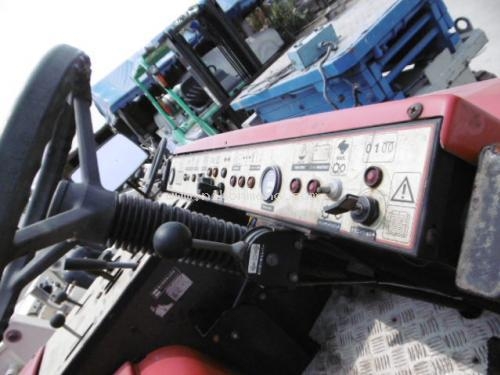 รถทำความสะอาด MAGNUM รหัสสินค้า 80903615  ดูสินค้าอื่นๆได้ที่ www.nihonmono.com