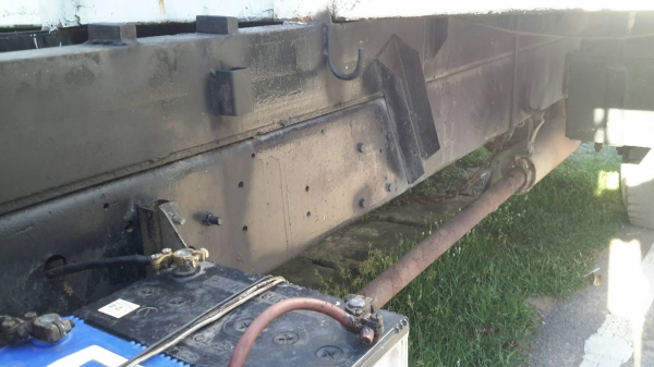 ขายรถ6ล้อล๊อคกี๊ ยาง900 เครื่อง165แรงม้า เบรคลมดัน แอร์เย็น ยาว5เมตร พวงมาลัยพาวเวอร์ ทะเบียน