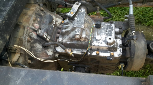 ขายรถ6ล้อล๊อคกี๊ ยาง900 เครื่อง165แรงม้า เบรคลมดัน แอร์เย็น ยาว5เมตร พวงมาลัยพาวเวอร์ ทะเบียน