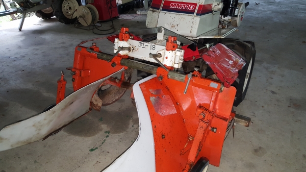 รถพรวนเดิน ยกร่อง มันร่องออย แปลงผัก รหัสสินค้า B1-18