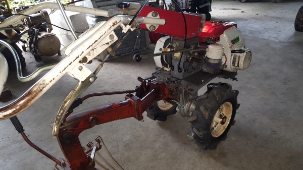 รถไถเล็ก รหัสสินค้า B1 - 10