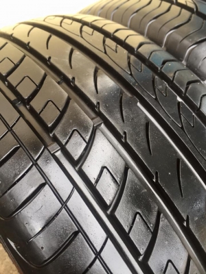 ขายยาง DURUN M636 215-40-17 ปี15 สภาพเหมือนยางใหม่ ปุ่มหน้ายางยังอยู่ คู่ละ 2,500 บาท