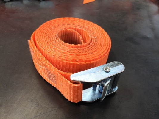 สายรัดสัมภาระพร้อมหัว Autoล๊อค ผลิตจากใยโพลีเอสเตอร์ เส้นละ 40บาท สายรัดสัมภาระพร้อมหัว Autoล๊อค ผลิตจากใยโพลีเอสเตอร์ เส้นละ 40บาท