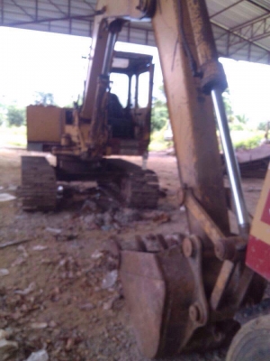 ขายรถแม็คโค !! Komutsu pc60-2 ขายรถแม็คโค !! Komutsu pc60-2