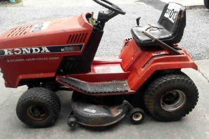 ขาย รถตัดหญ้านั่งขับ HONDA HT3813 2 ใบตัด เก่าญี่ปุ่น ราคา 45,000