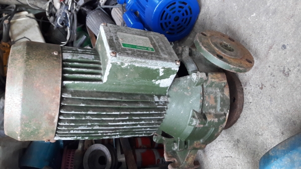 ขาย !! ปั้มน้ำหอยโข่งARENOขนาด5.5แรง380v.สภาพเดิม พร้อมใช้งาน