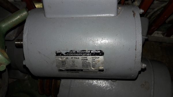 ขาย !! มอเตอร์1/2แรง220v.ฮิตาชิ.สภาพพร้อมใช้งาน