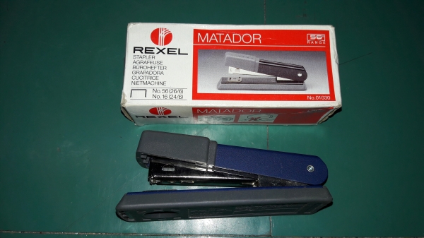 ขายแม็คเย็บกระดาษ MATADOR made in UK..เก่าเก็บ