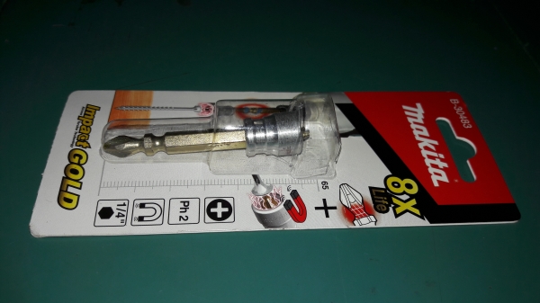 ขายดอกไขควงสว่านMAKITA made in Japan.