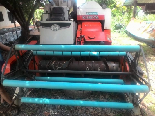 ขายรถเกี่ยวข้าวคูโบต้า DC 60 PLUS  เจ้าของขายเองครับ  ปี  53  สภาพสวยครับ ปรับลดราคาด่วนครับ  เอาไปเลยครับถูก ๆ