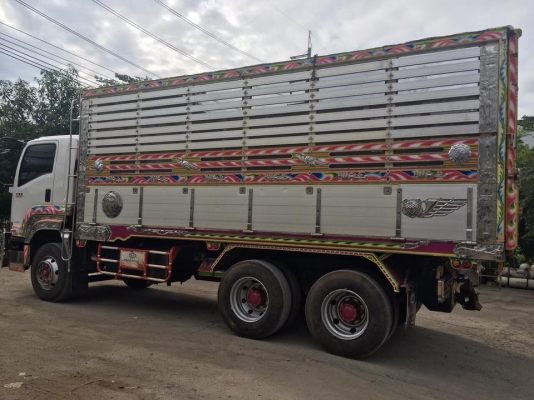 ขาย isuzu deca fxz360แม่ลูก ดั้มอู่สมศักดิ์ SSK ปี 2556 กันยายน วิ่ง 140,000 บรรทุกได้28.140 ตันตามท