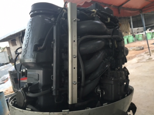 สำราญมารีน ขายเครื่องเรือHonda130hp