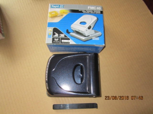 ขายที่เจาะรูกระดาษ RAPID Made in Sweden.เก่าเก็บ