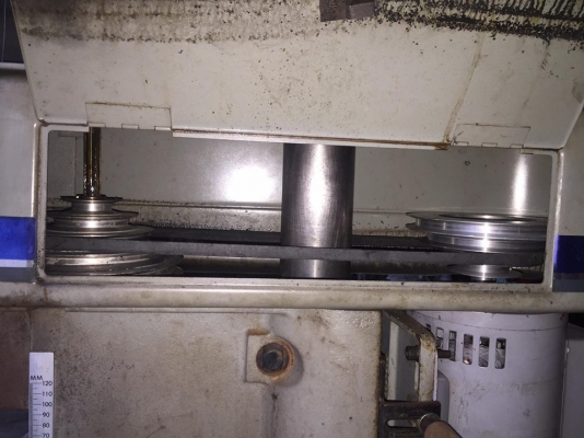 ขาย แท่นสว่าน Made In USA สภาพสวยมาก  Motor 0.75KW 1HP 1PH220V ขนาดความสูง2เมตร